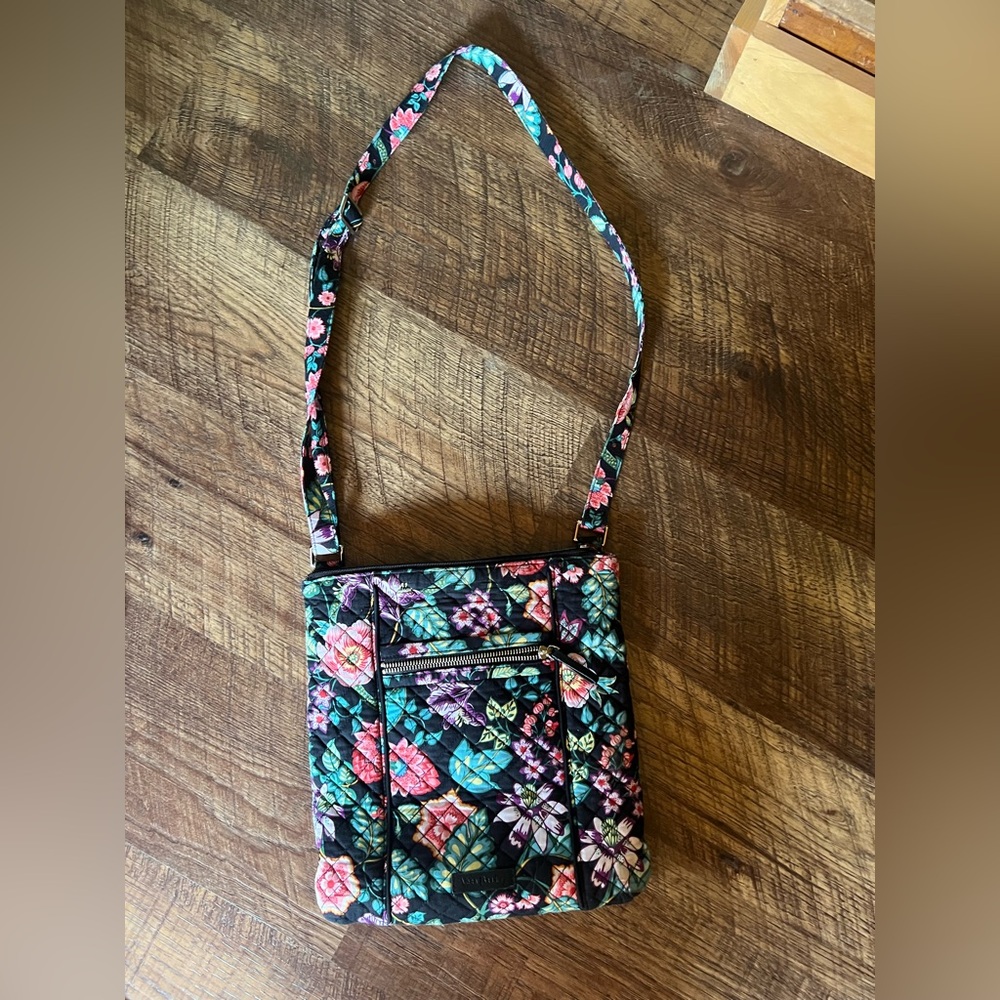 Sunset Coral Vera Bradley hipster crossbody bag